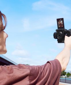 SONY Compact dedicata pentru vlogging ZV-1F 20.1MP, 7.6mm, F2 ISO - imagine 3